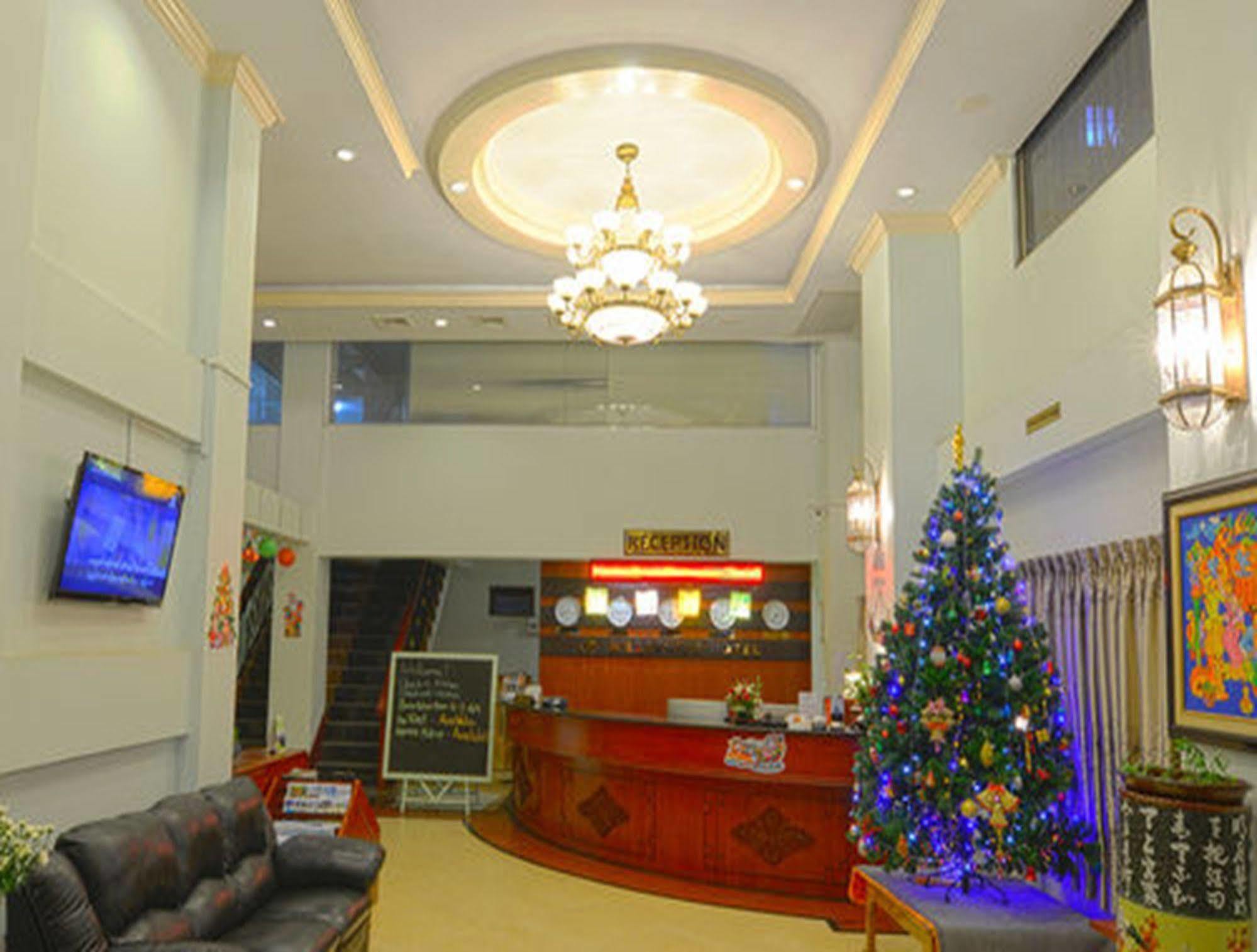 Millennium Hotel Yangon Exterior foto